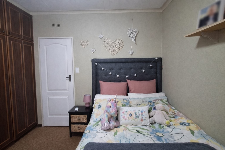 3 Bedroom Property for Sale in Meiringspark Ext 4 North West